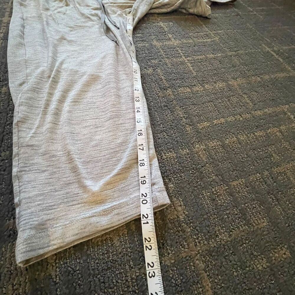 Secret Treasures Womens Size XL (16-18) Heather Gray Cropped Jogger Pants Lounge - Picture 7 of 8